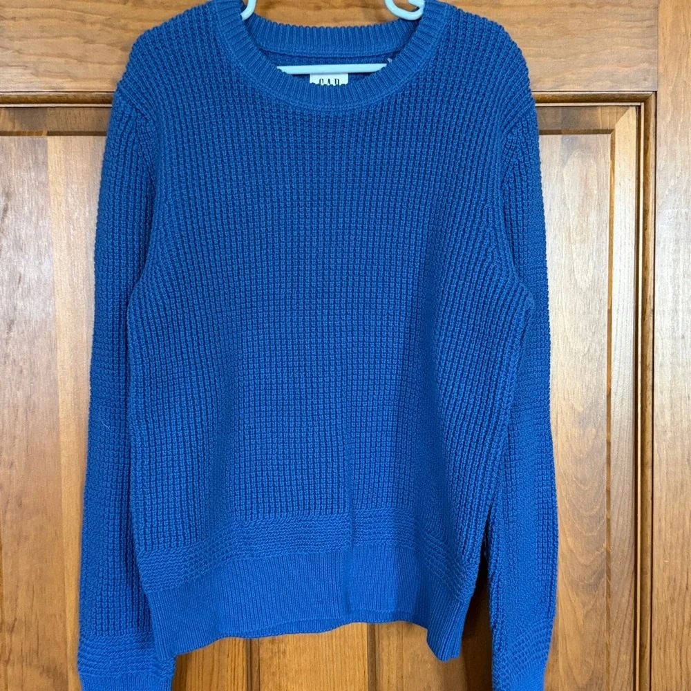 NWT Gap waffle sweater, Med, imperial blue